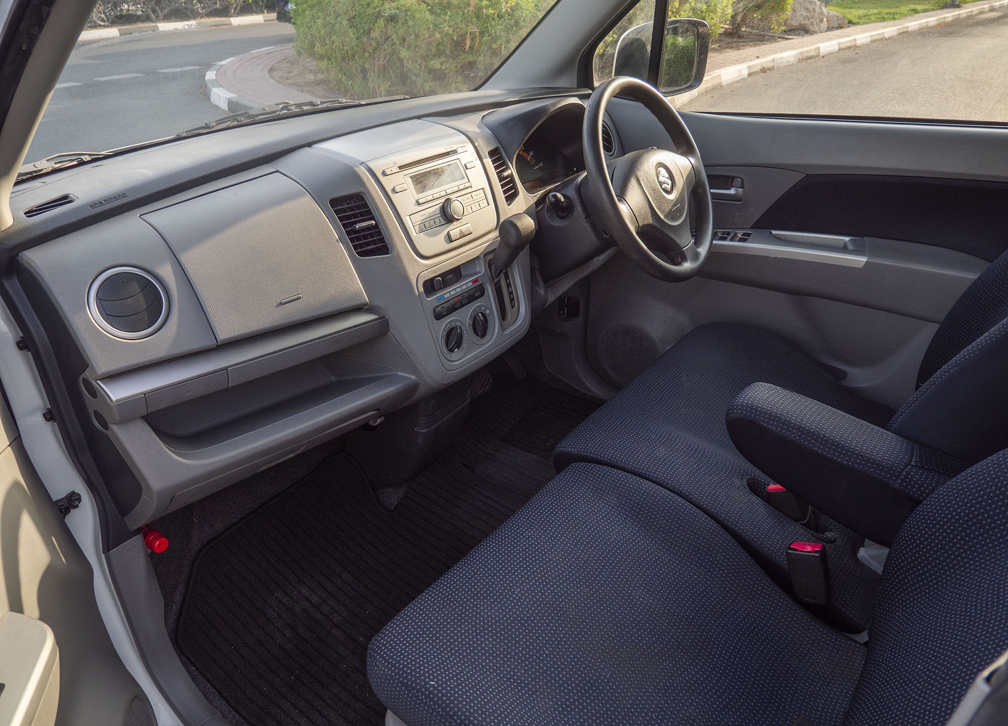 
								Suzuki Wagon R 2013 Model full									