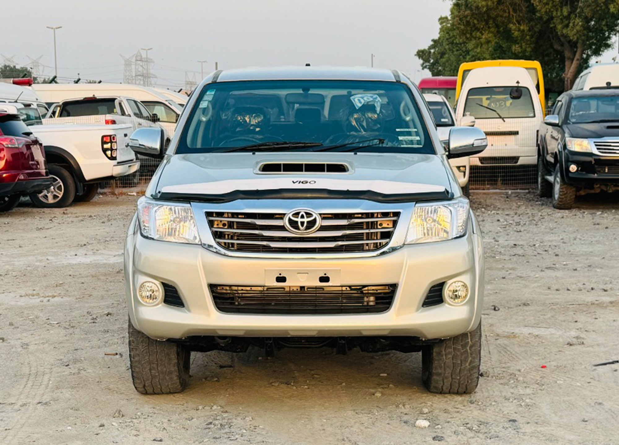 
								Toyota Hilux 1KD Model 2014 Diesel full									