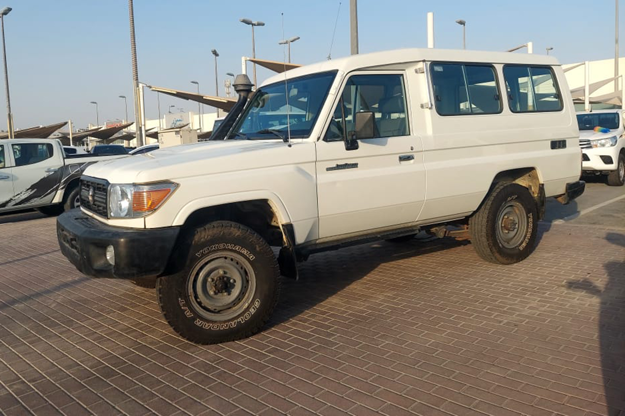 
								Toyota Land Cruiser 78 Model 2018 full									