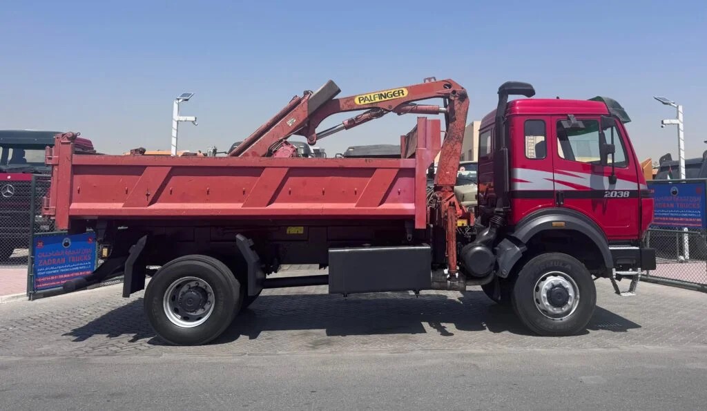 
								MERCEDES BENZ 2038 CRANE TRUCK 4WD 1996 Model full									