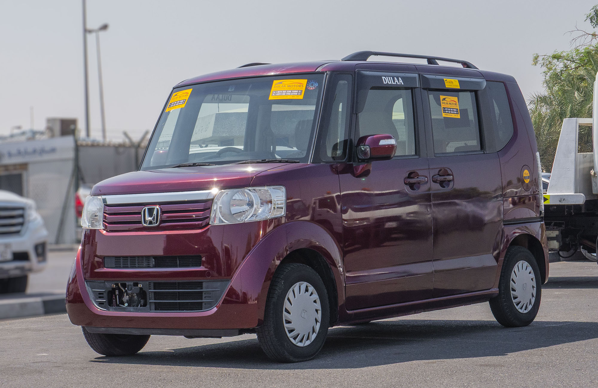 
								Honda N-BOX 650CC 2WD Model 2014 full									