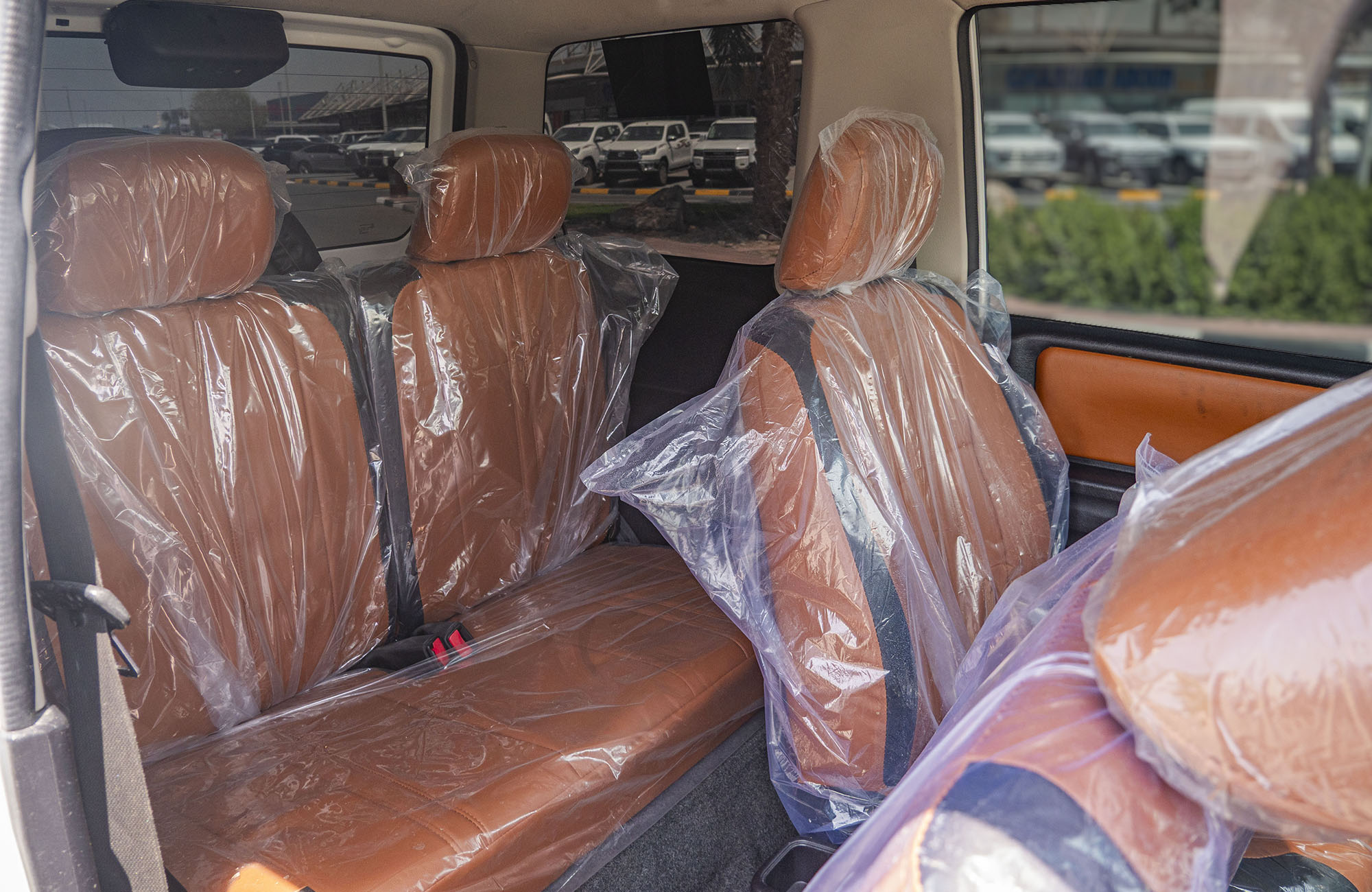 
								Mitsubishi Mini Pajero Model 2009 full									