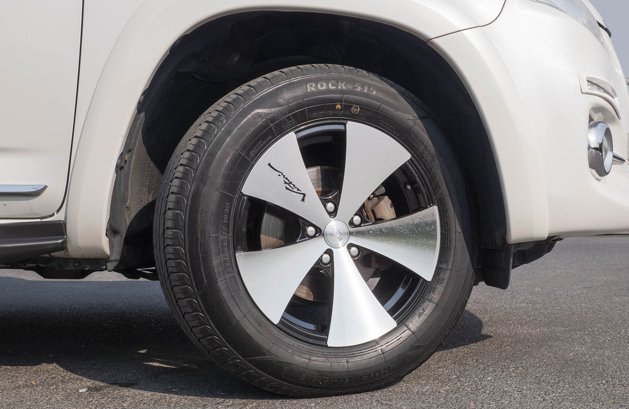 
								Toyota Vanguard Model 2014 full									