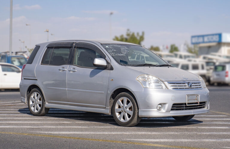 Toyota Raum Model 2008 2wd