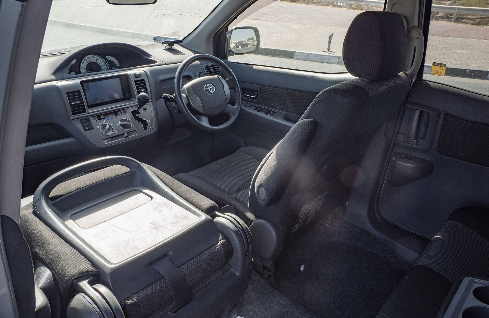 
								Toyota Raum Model 2008 2wd full									