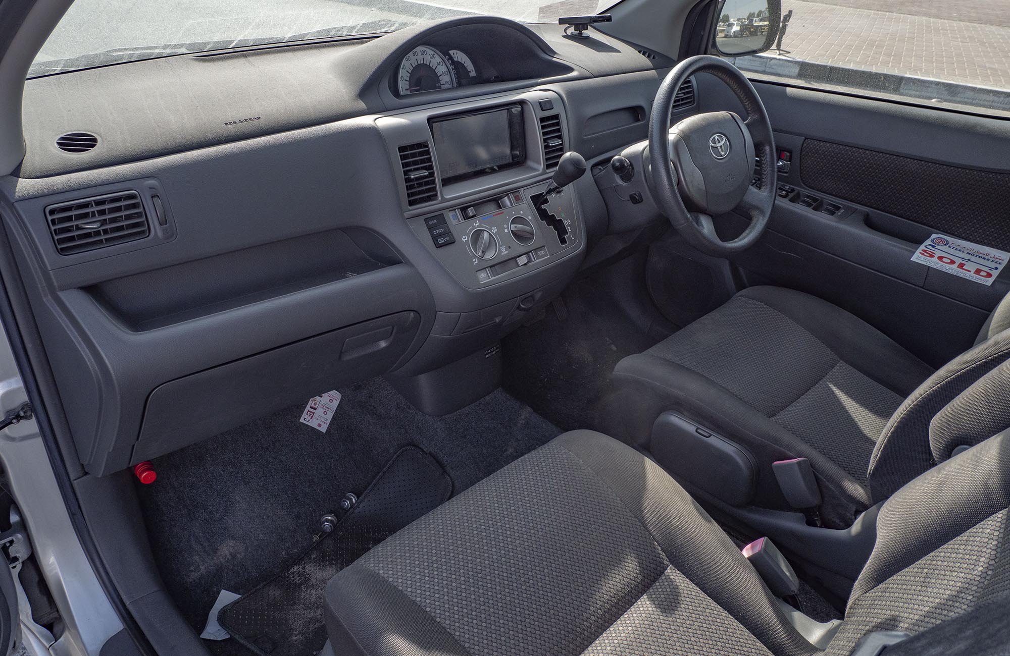 
								Toyota Raum Model 2008 2wd full									