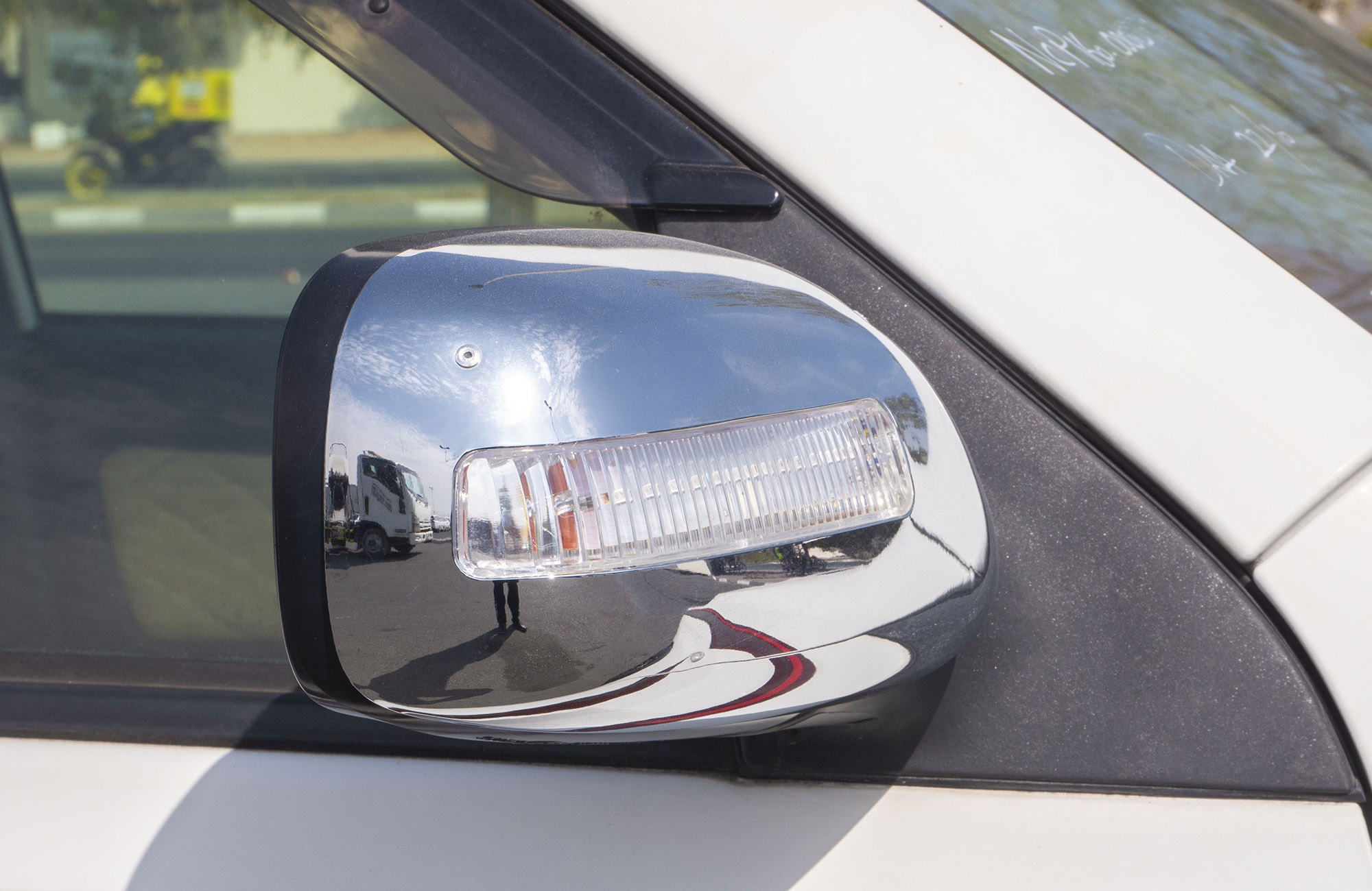 
								Toyota Succeed 2wd Model 2017 full									