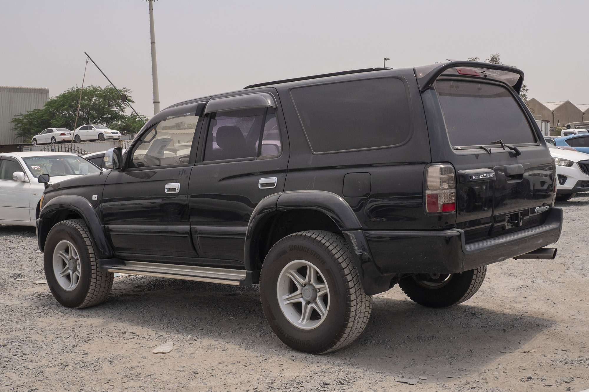 
								TOYOTA HILUX SURF 4WD 1KZ DIESEL MODEL 1996 full									