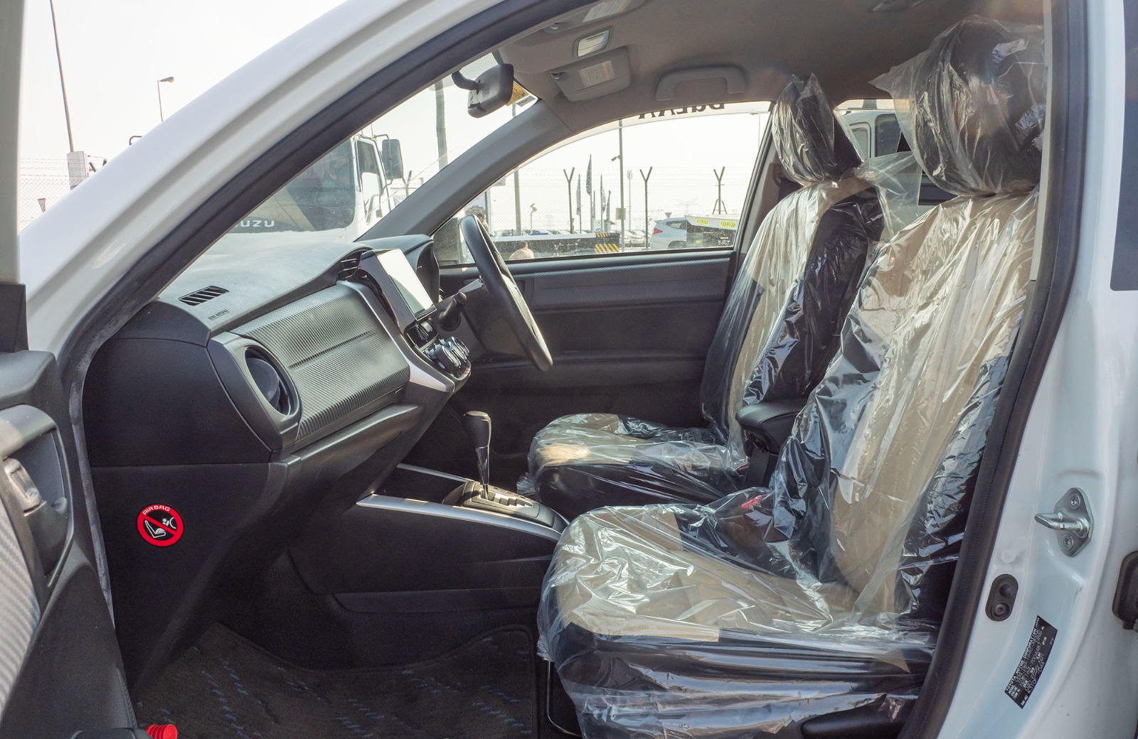 
								Toyota Fielder 1.5L 2012 model full									