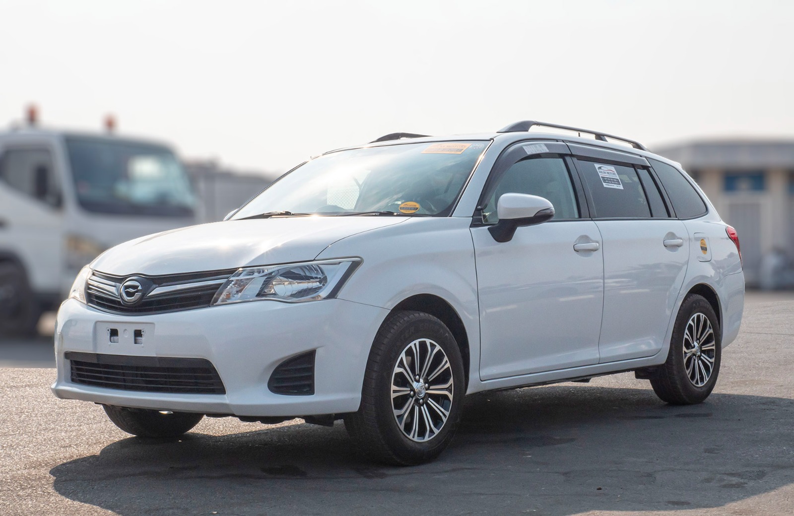 
								Toyota Fielder 1.5L 2012 model full									
