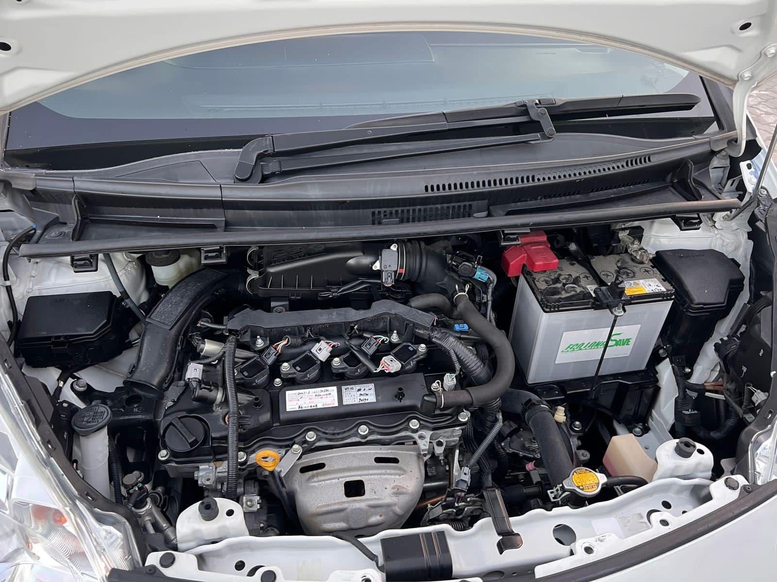 
								Toyota Ractis Model 2014 full									