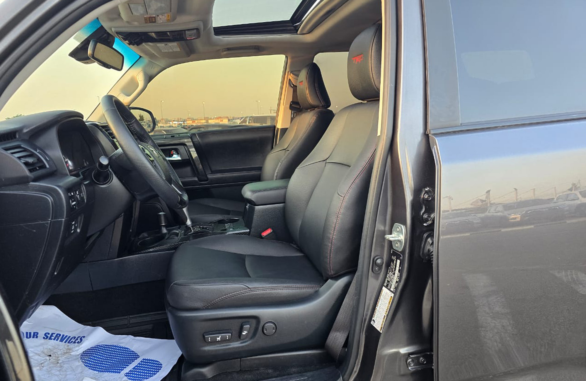 
								Toyota 4RUNNER TRD 4WD Model 2023 full									