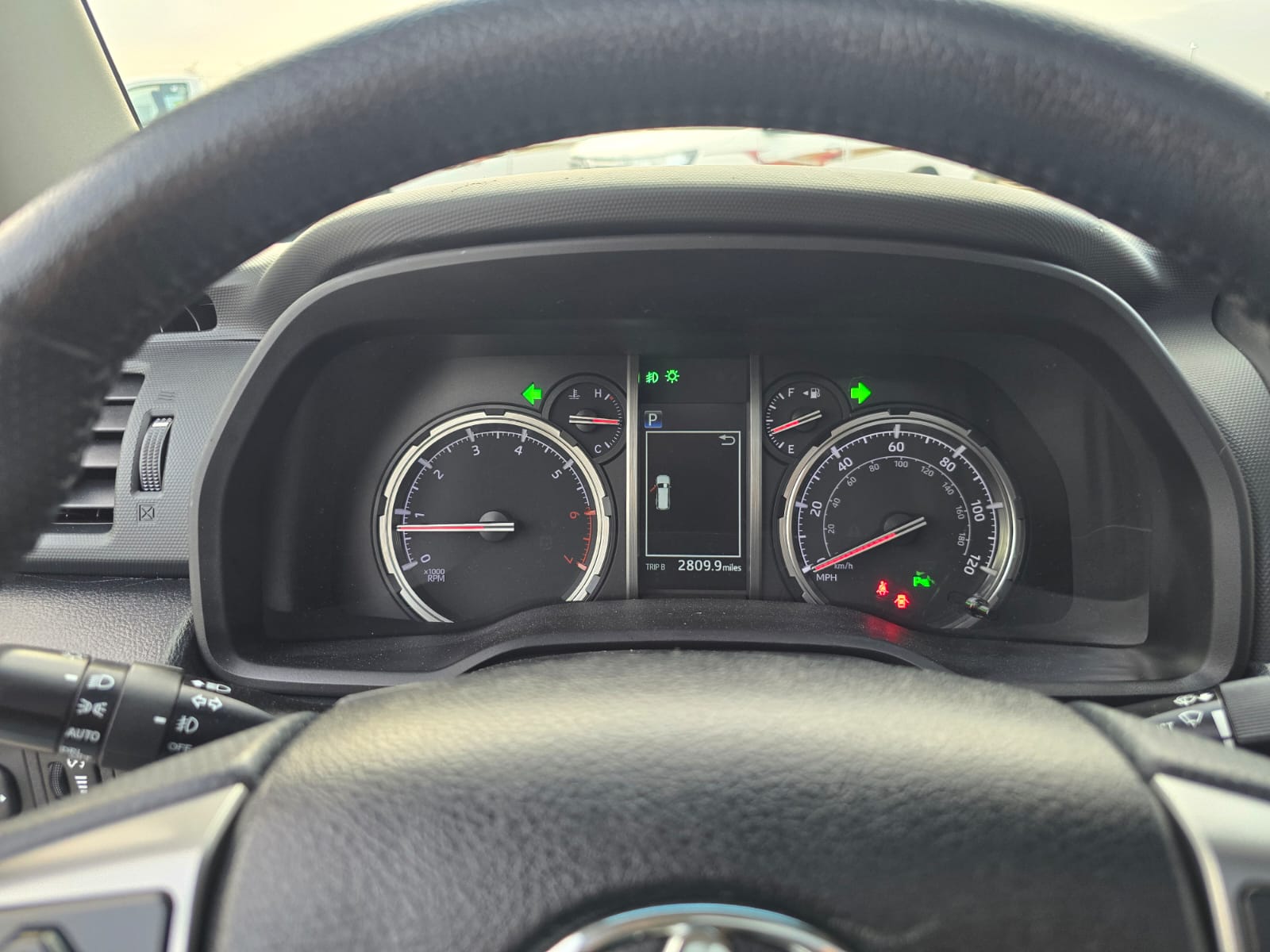 
								Toyota 4RUNNER 4WD Model 2022 full									