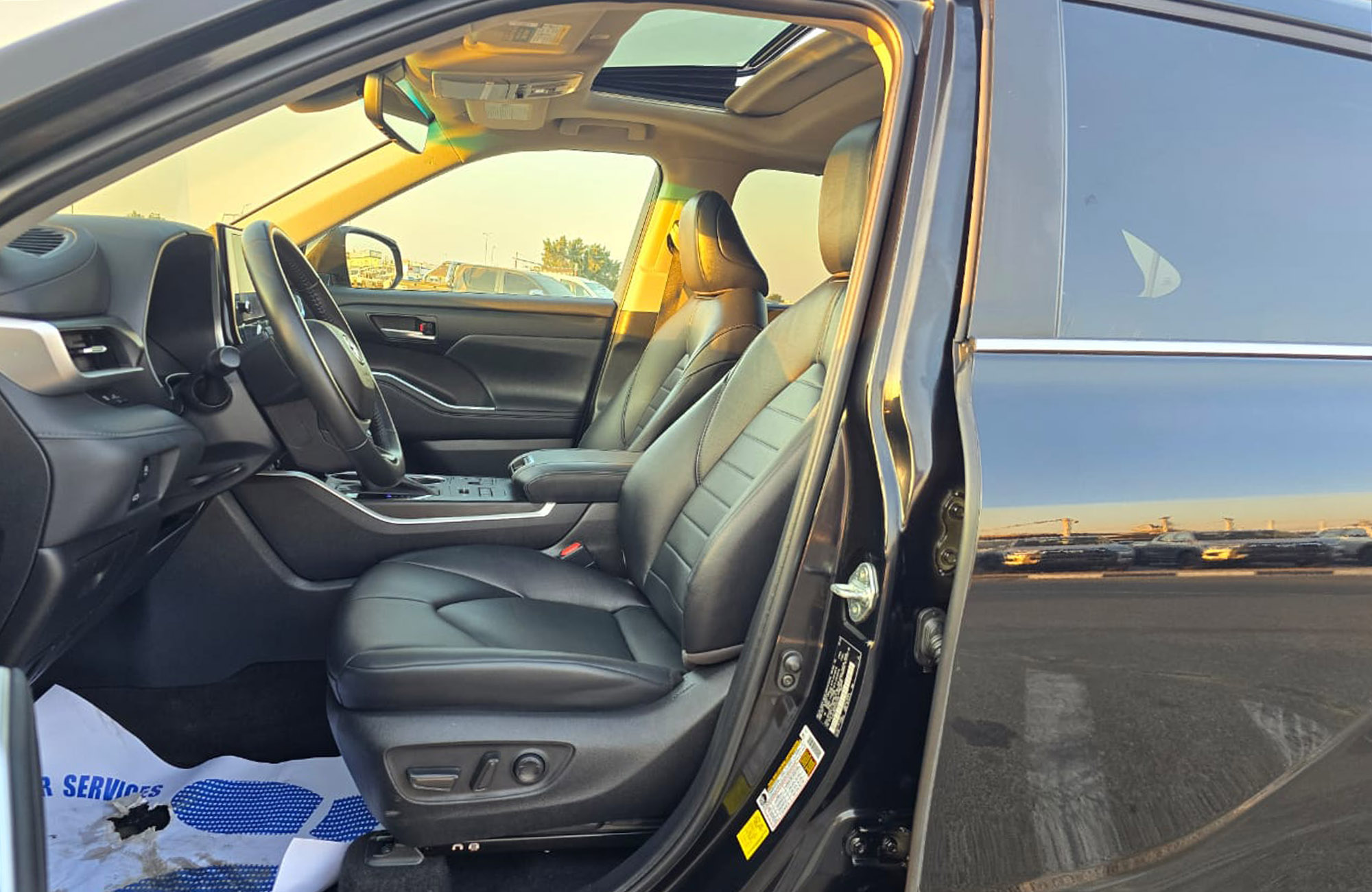
								Toyota Highlander 2.4cc Turbo Model 2023 full									