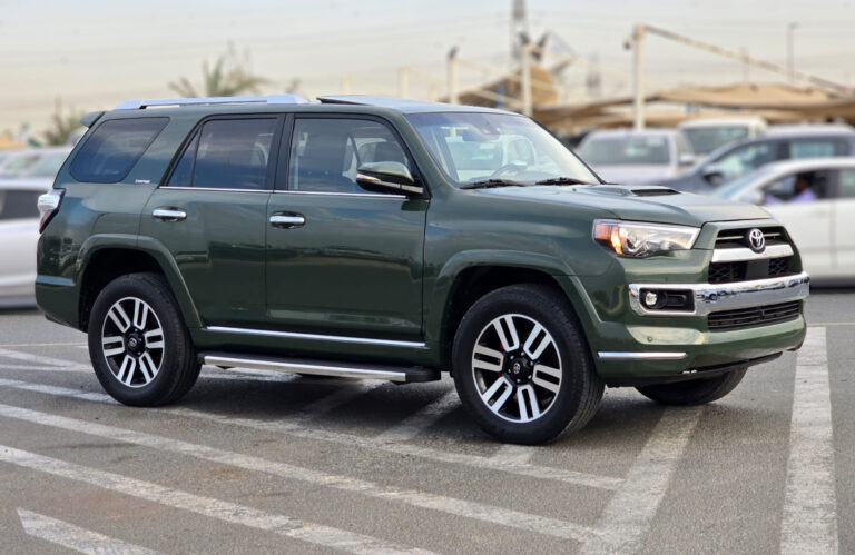 Toyota 4RUNNER 4WD Model 2022