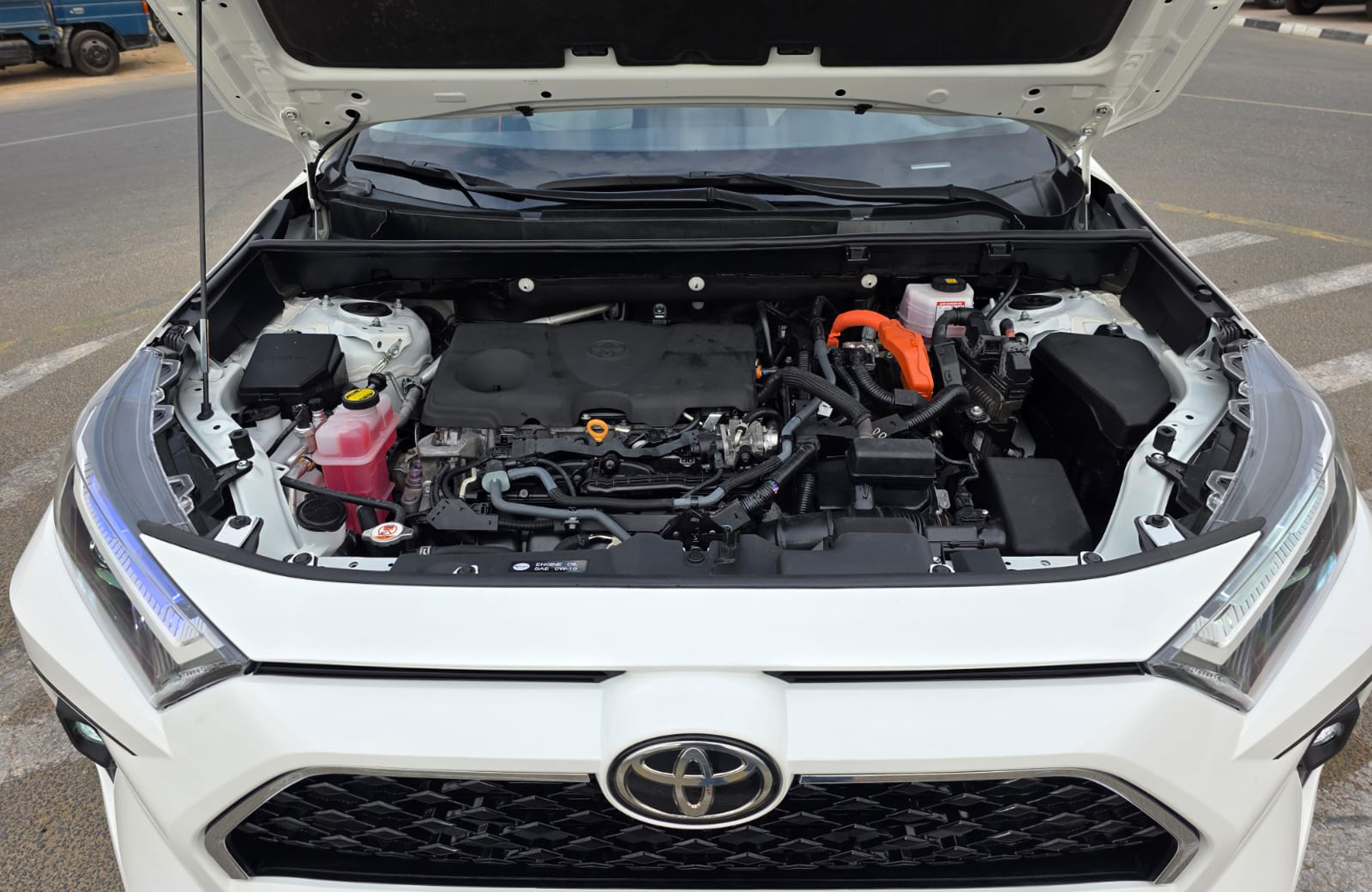 
								Toyota Rav4 Model 2023 hybrid full									