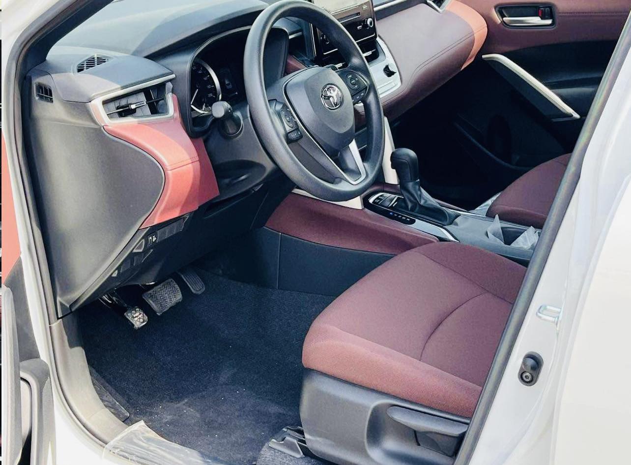 
								Toyota Corolla Cross Model 2024 full									