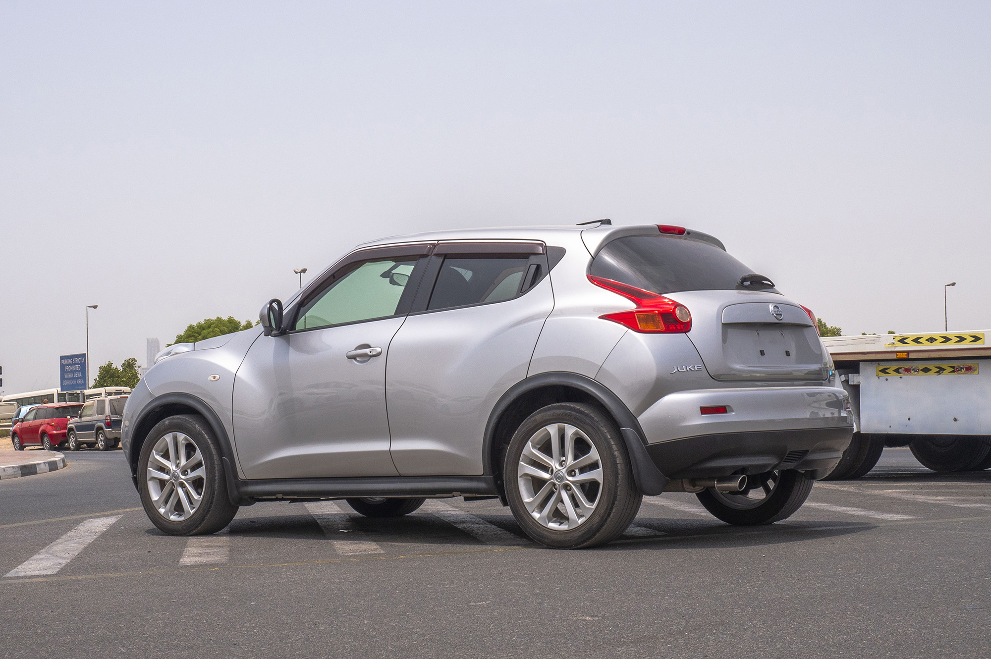
								Nissan Juke 2WD 2012 full									