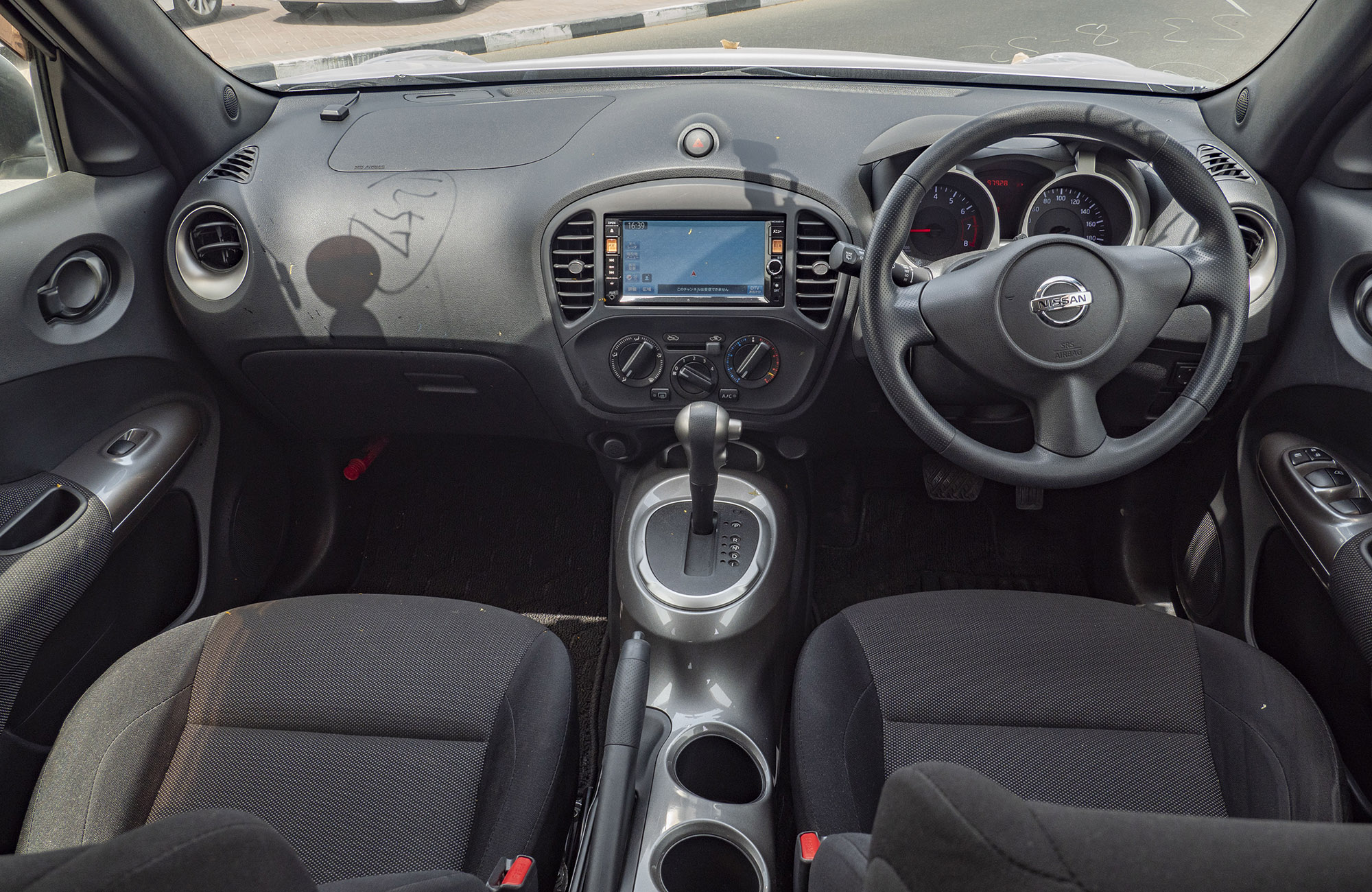 
								Nissan Juke 2013 Model full									