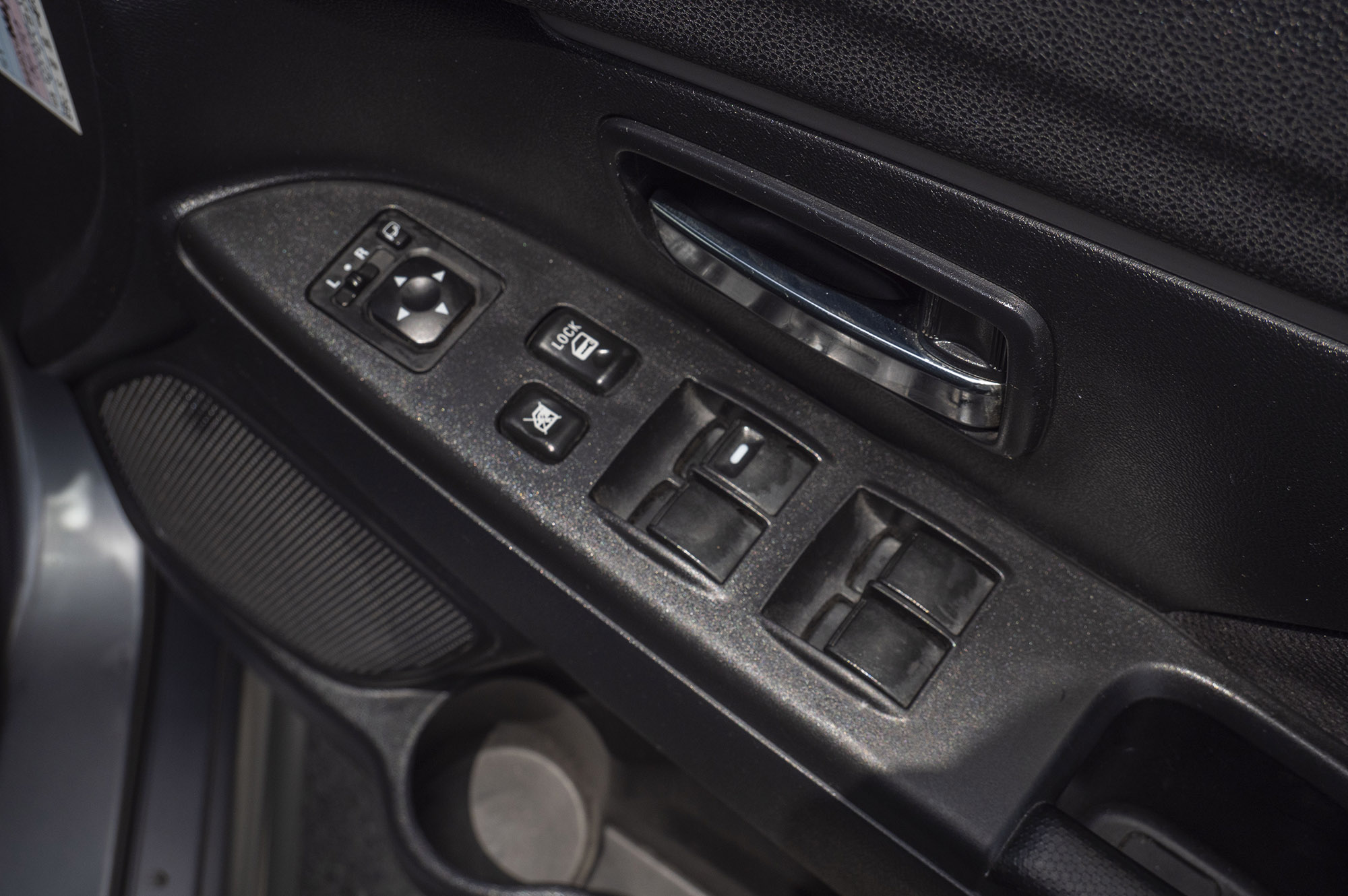 
								𝐌𝐈𝐓𝐒𝐔𝐁𝐈𝐒𝐇𝐈 𝐑𝐕𝐑 𝐌𝐎𝐃𝐄𝐋 𝟐𝟎𝟏0 full									