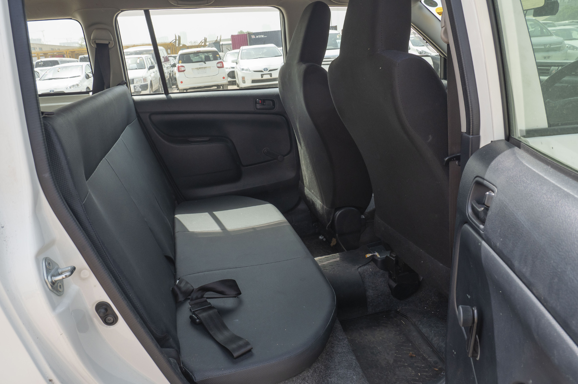 
								Toyota Succeed 2WD 2017 Model full									