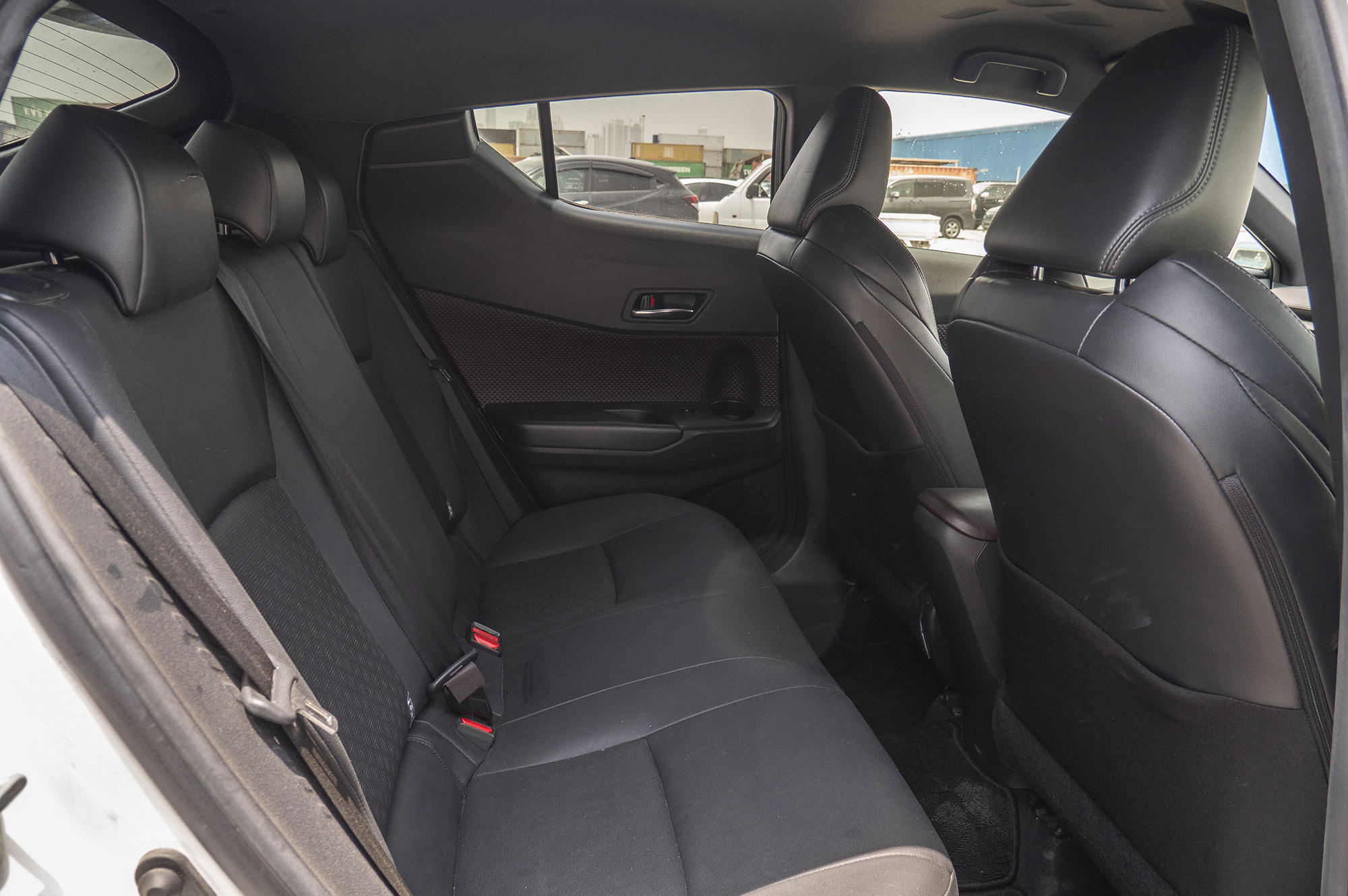
								Toyota CHR Model 2018 full									