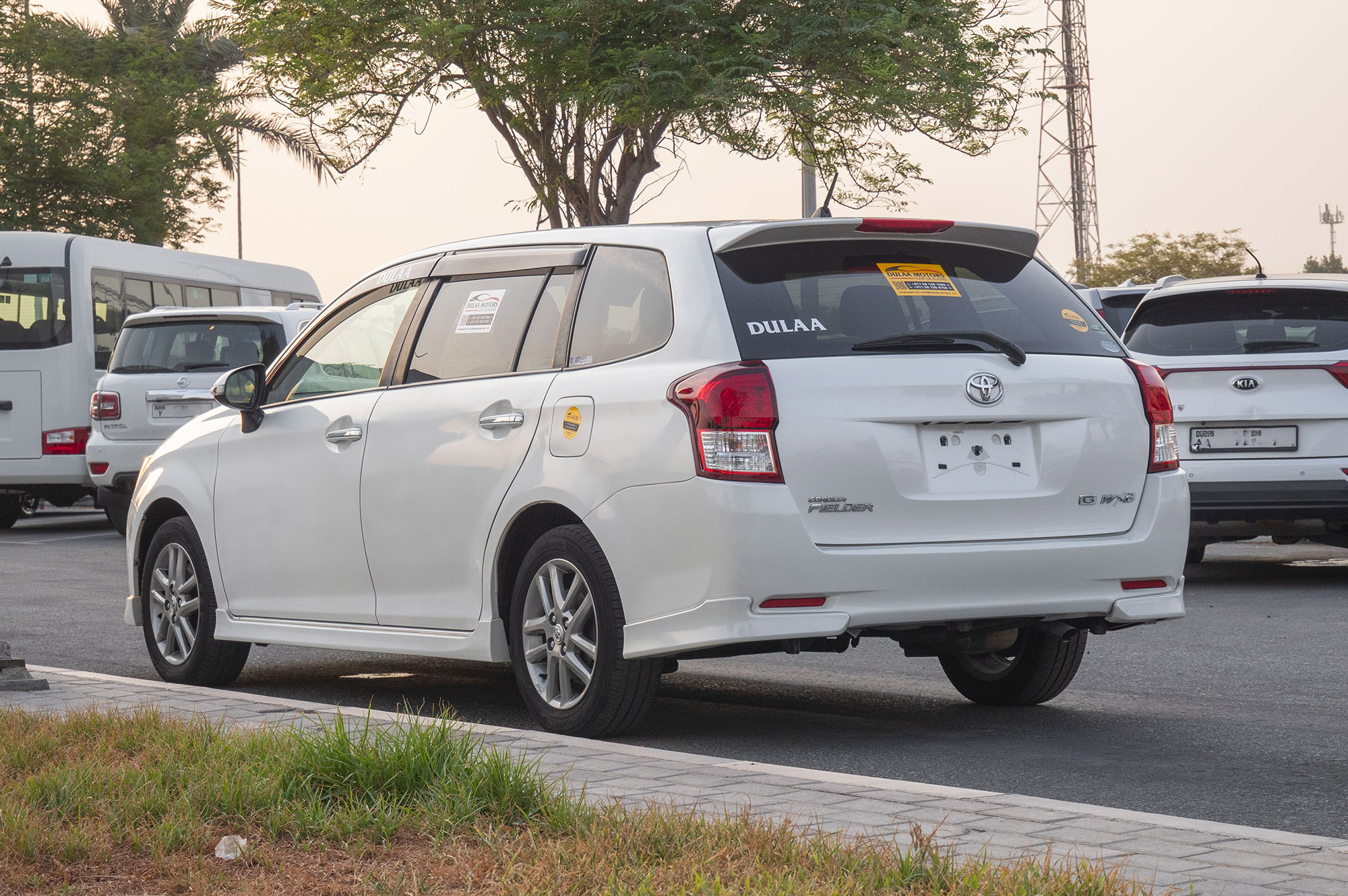 
								Toyota Fielder 1.5L Model 2013 full									