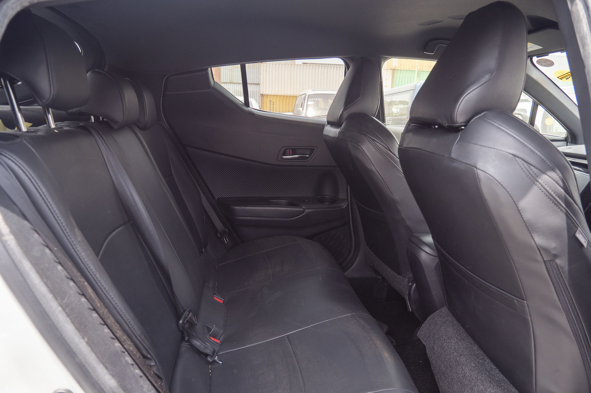 
								Toyota CHR Model 2017 full									