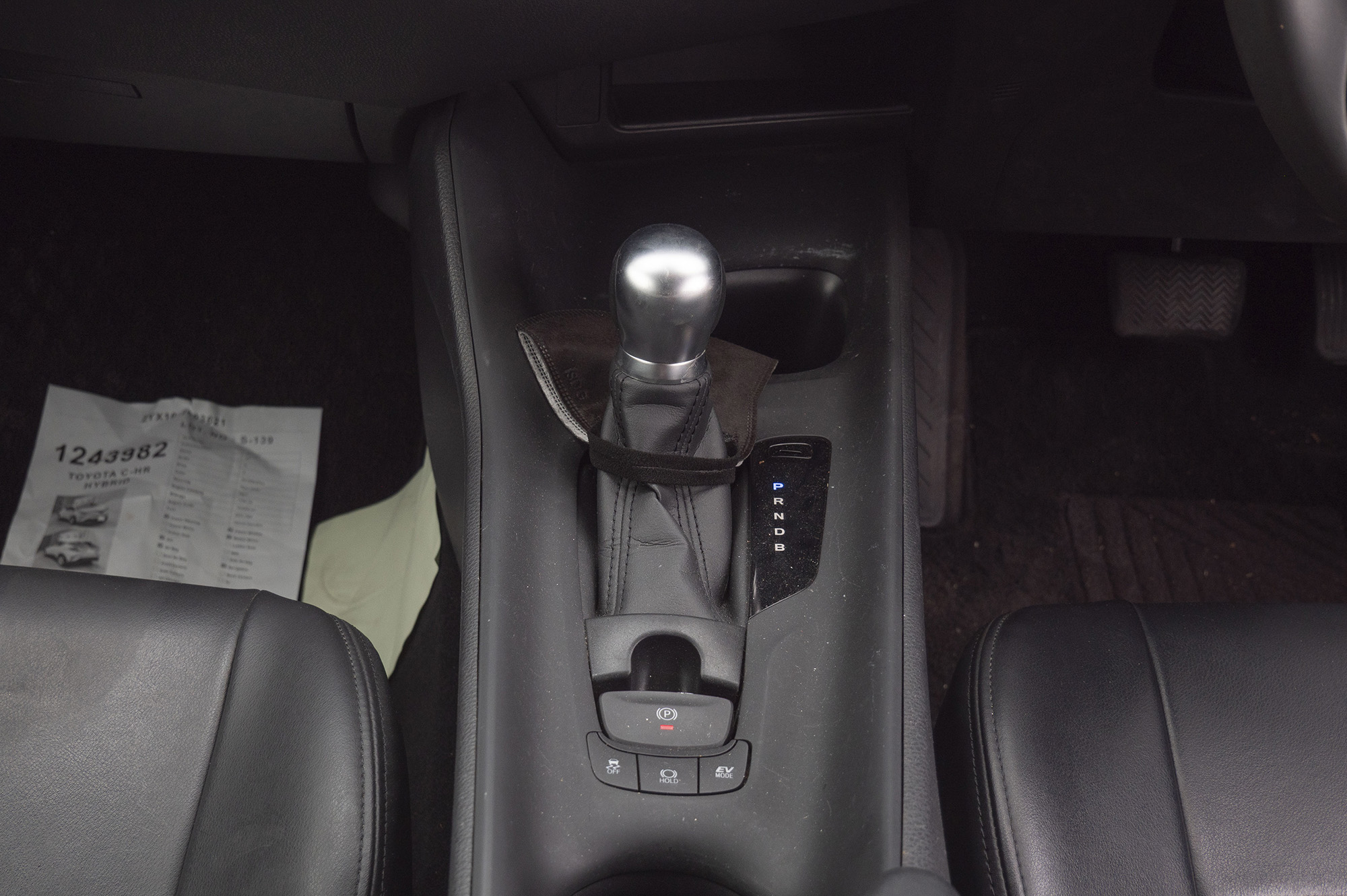 
								Toyota CHR Model 2017 full									