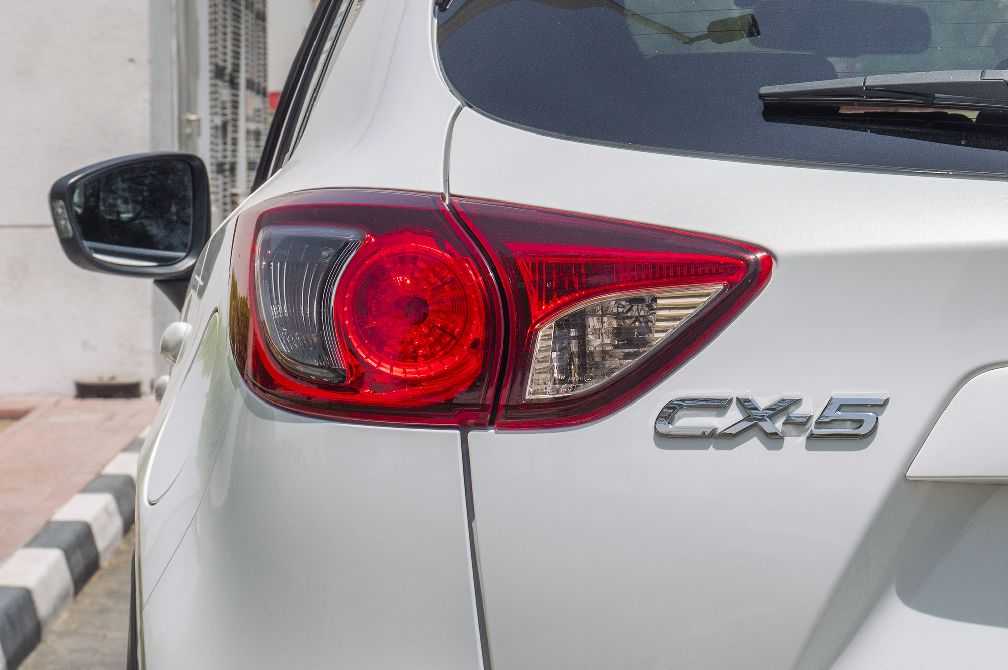 
								Mazda CX-5 2.0 Model 2013 full									