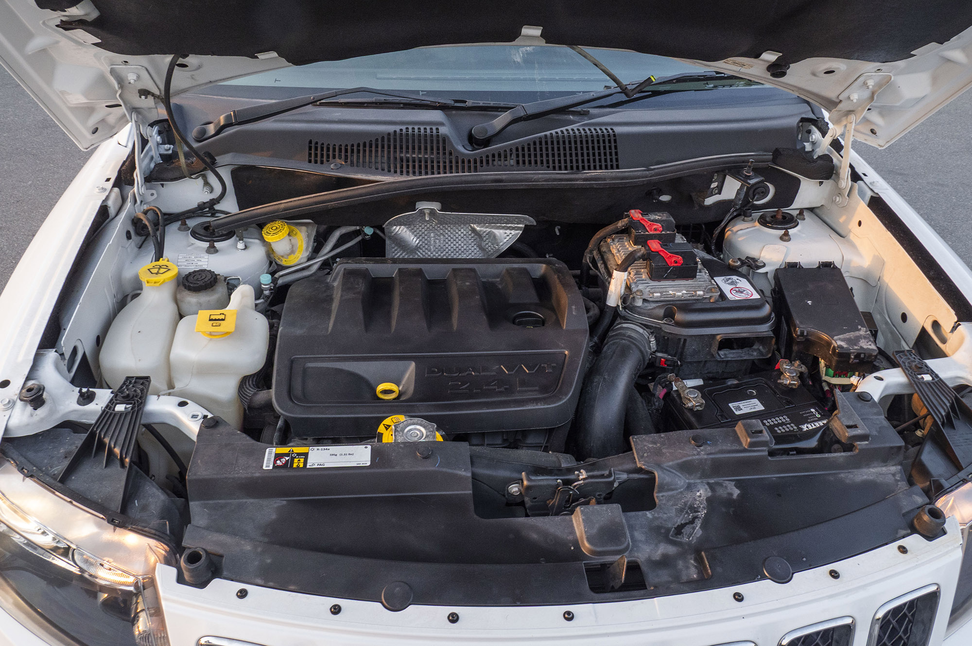 
								JEEP COMPASS MODEL 2017 PETROL full									