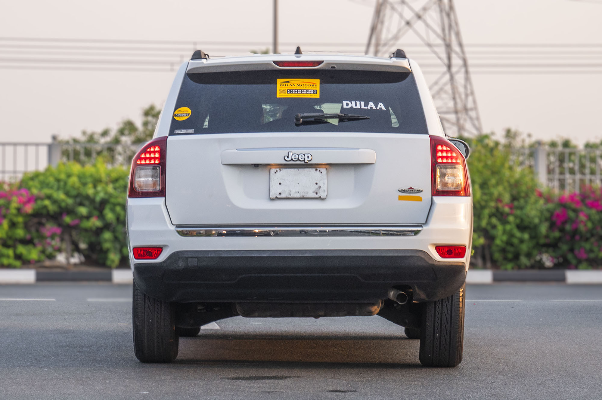 
								JEEP COMPASS MODEL 2017 PETROL full									