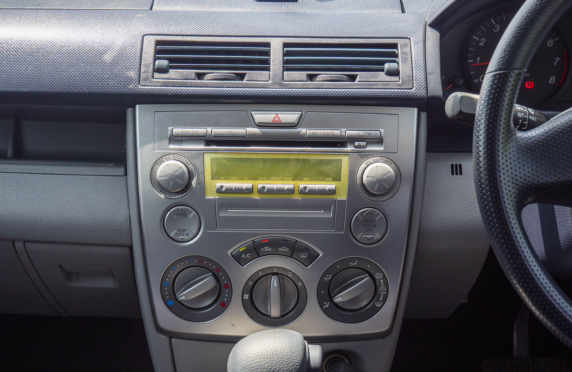 
								Mazda Demio Model 2007 full									