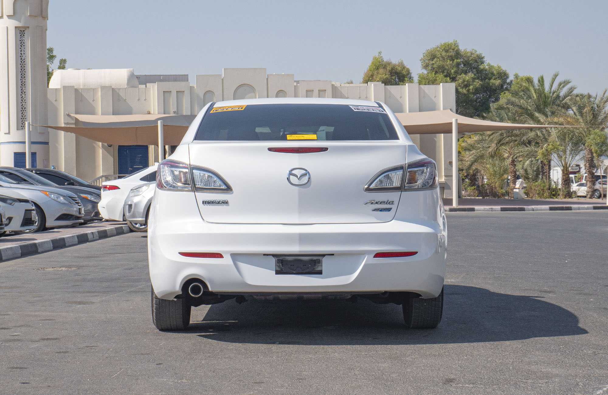 
								Mazda Axela 2WD Petrol Model 2014 full									