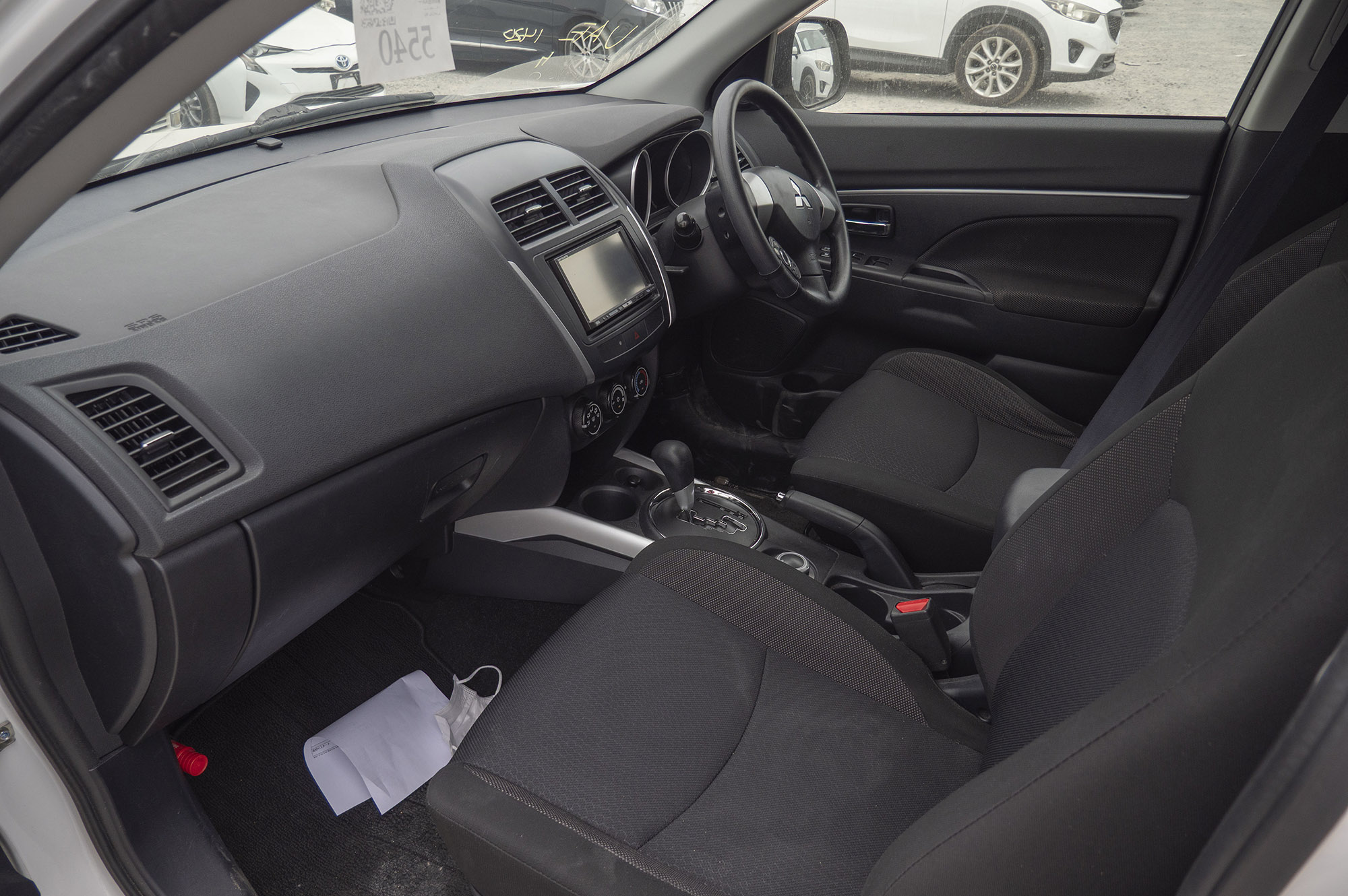 
								MITSHUBISHI RVR 2.0 MODEL 2011 full									