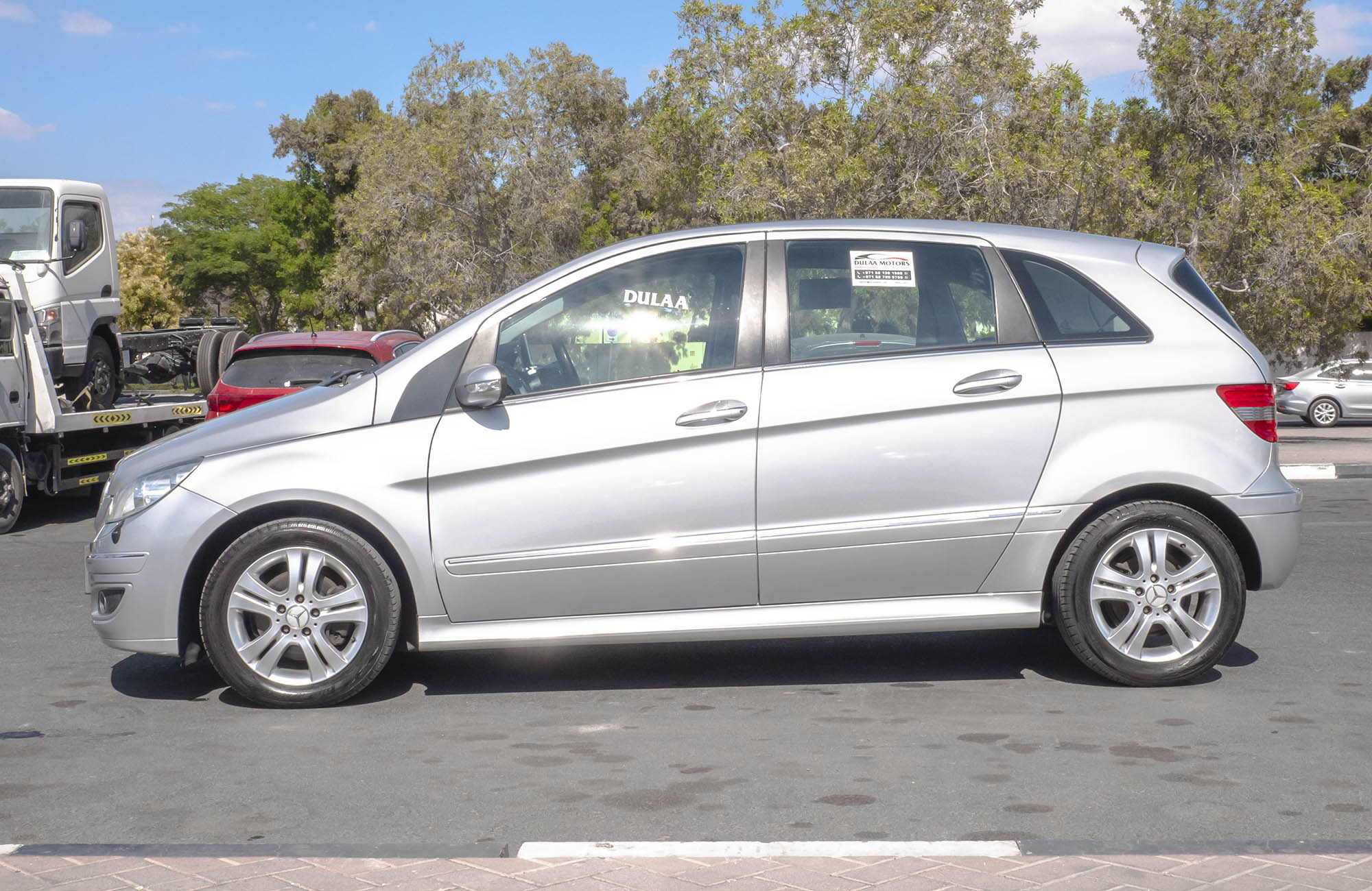 
								Mercedes B200 Model 2010 full									