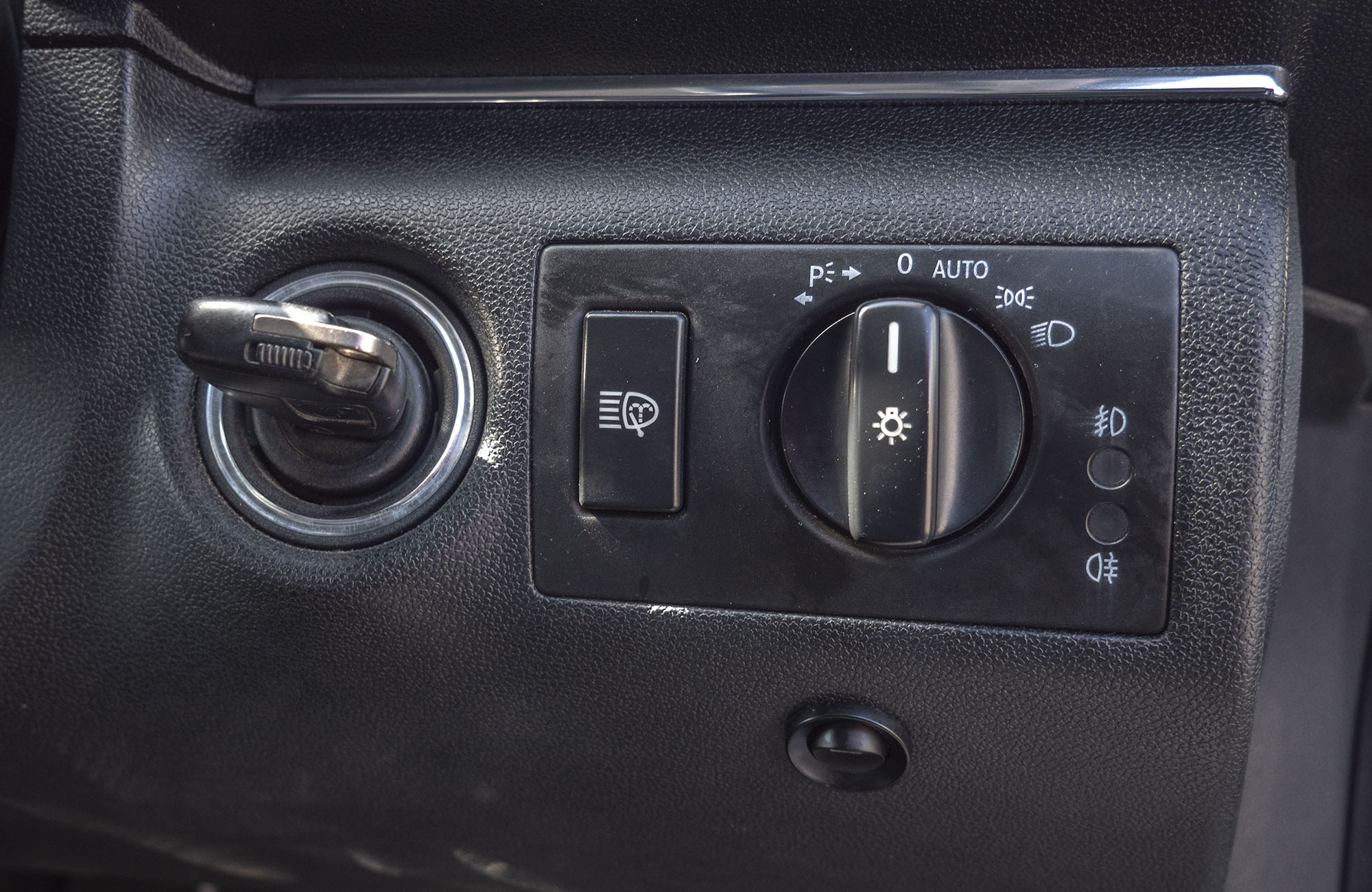 
								Mercedes B200 Model 2010 full									