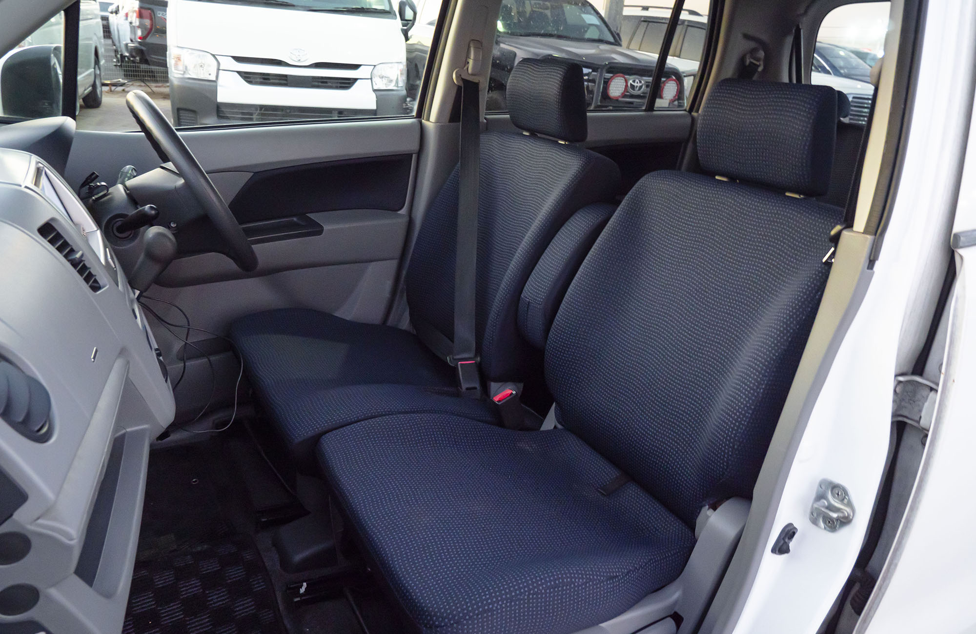 
								Suzuki Wagon R 2011 Automatic full									