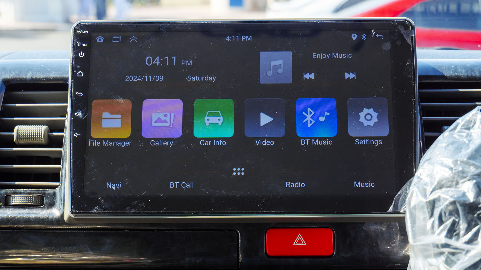 
								Toyota HiAce KDH200 2008 Model full									