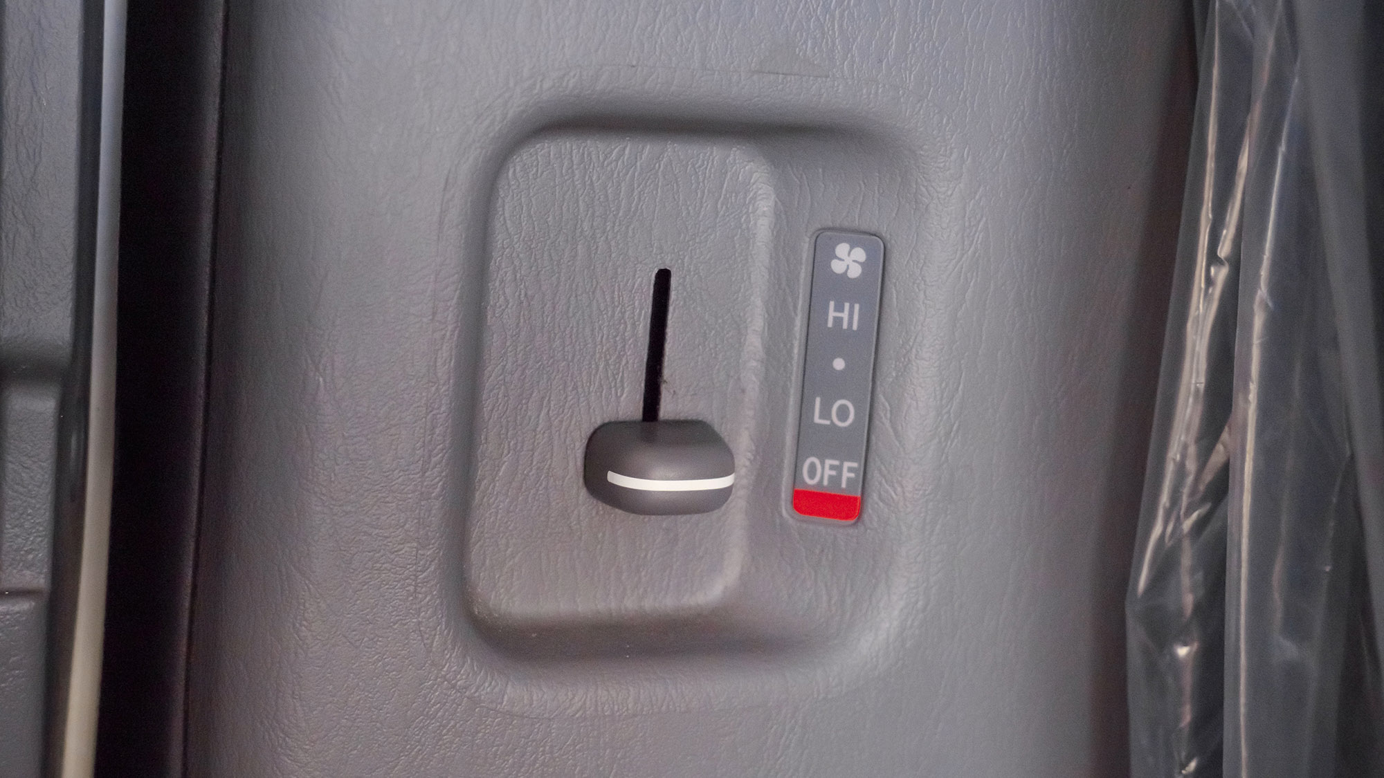 
								Toyota HiAce KDH200 2008 Model full									