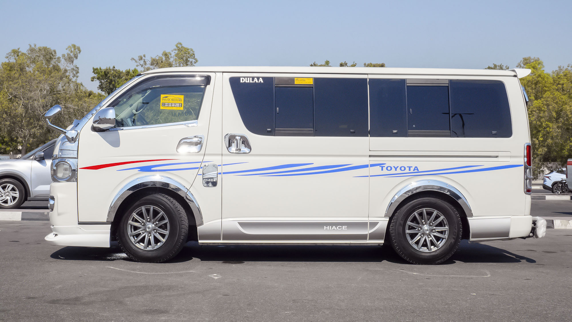 
								Toyota HiAce KDH200 2008 Model full									