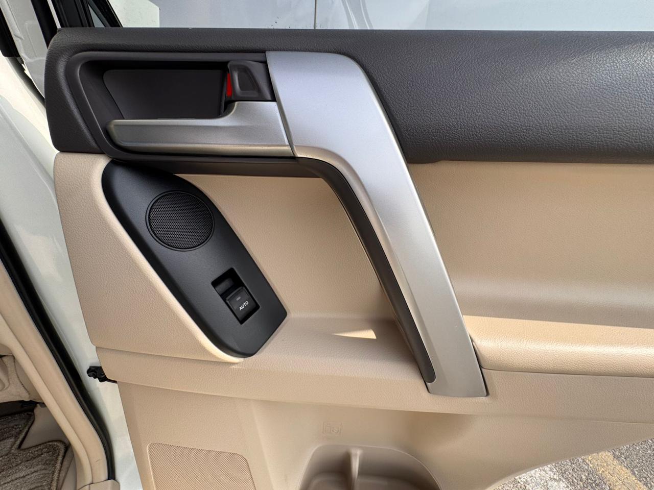 
								𝐓𝐨𝐲𝐨𝐭𝐚 𝐋𝐚𝐧𝐝 𝐂𝐫𝐮𝐢𝐬𝐞𝐫 𝐏𝐫𝐚𝐝𝐨 𝐌𝐨𝐝𝐞𝐥 𝟐𝟎𝟐𝟑 𝟐.𝟕 𝐂𝐂 𝐏𝐞𝐭𝐫𝐨𝐥 full									