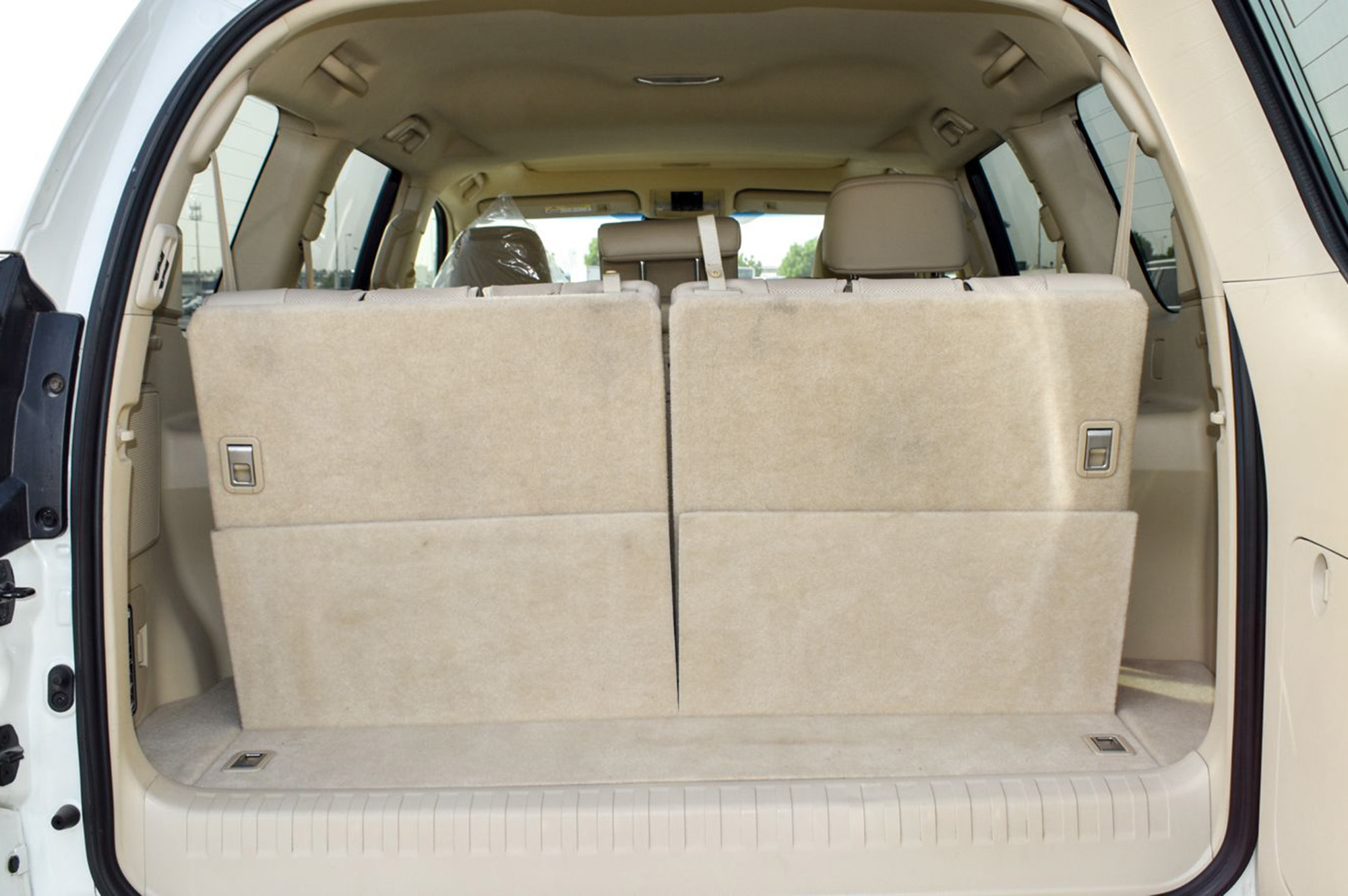 
								Toyota Prado TXL 2.7L Petrol Full loaded 2023 full									