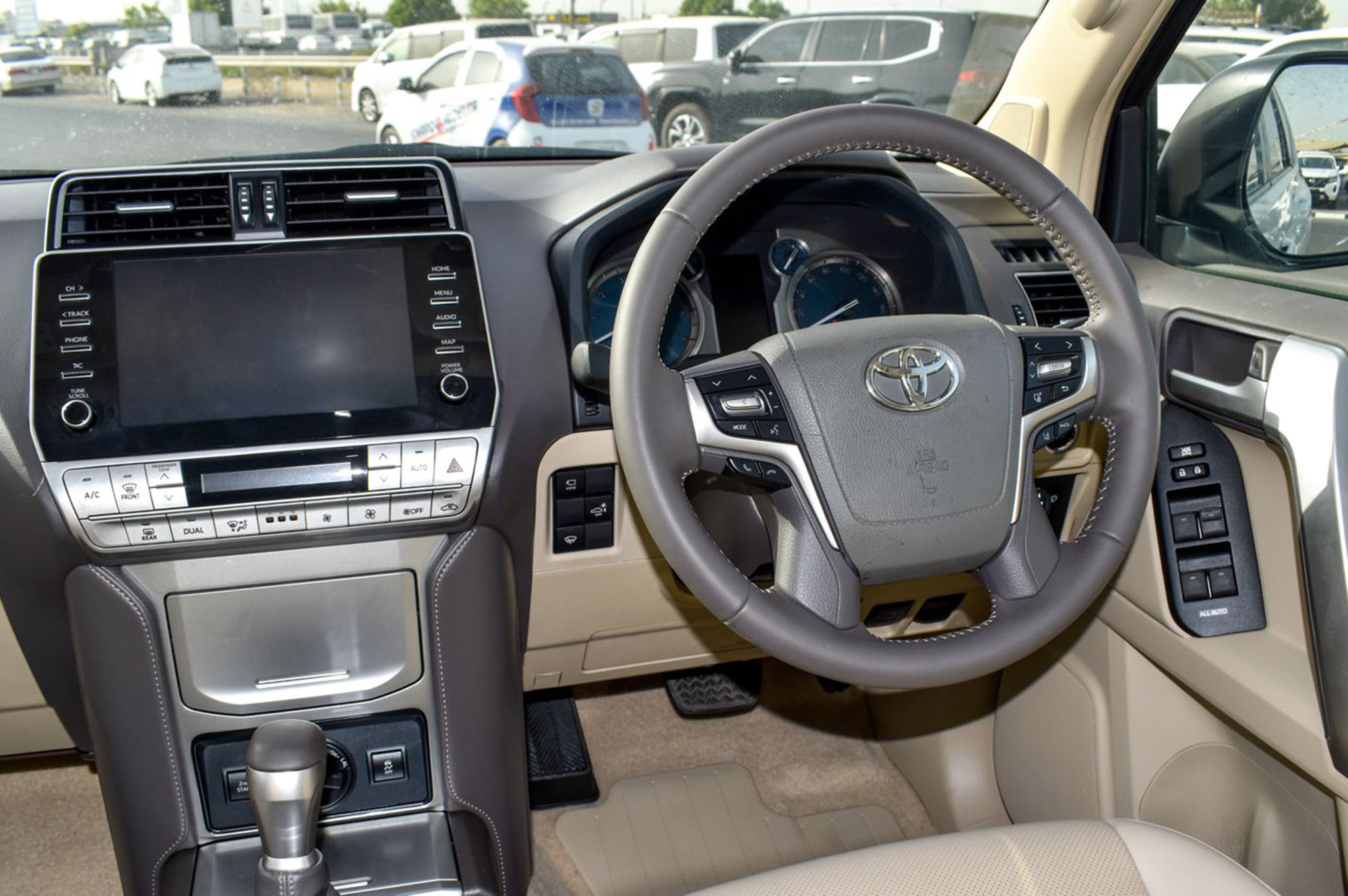 
								Toyota Prado TXL 2.7L Petrol Full loaded 2023 full									