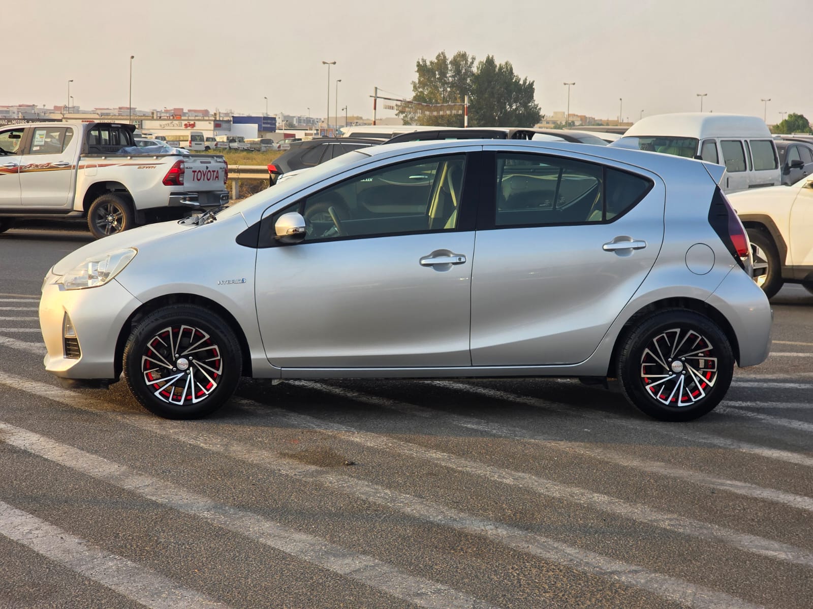 
								𝗧𝗼𝘆𝗼𝘁𝗮 𝗣𝗿𝗶𝘂𝘀 𝗖 𝗵𝘆𝗯𝗿𝗶𝗱 𝗠𝗼𝗱𝗲𝗹 𝟮𝟬𝟭𝟲 full									