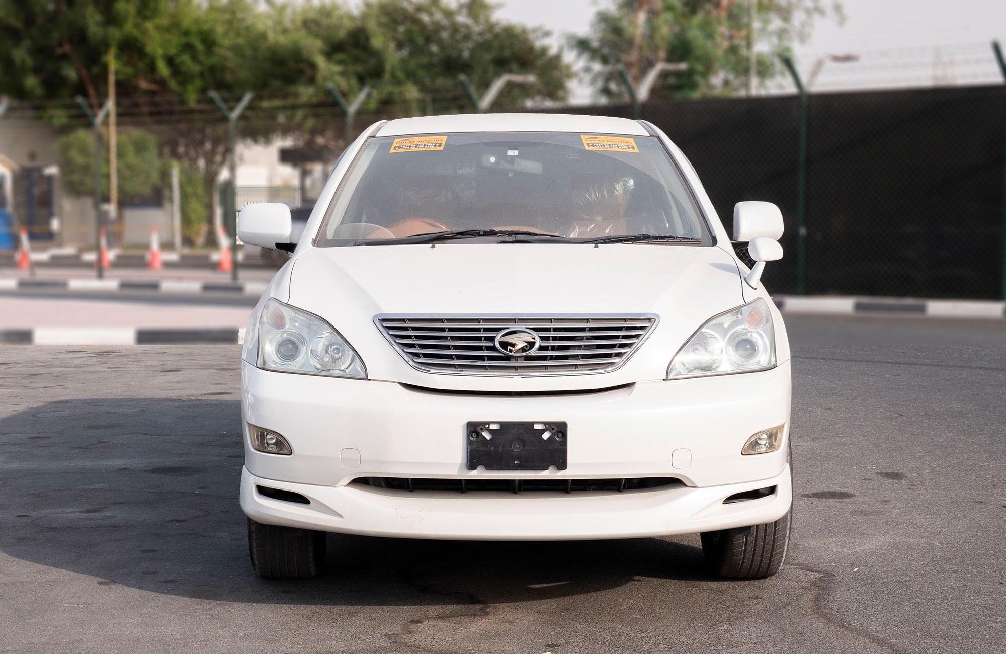 
								Toyota Harrier 2009 AT full									