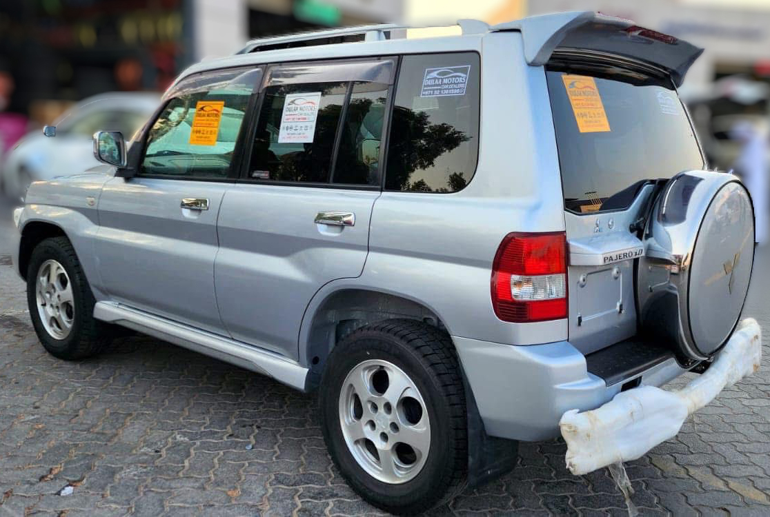 
								Mitsubishi Pajero (GDI) Petrol Model 2007 full									