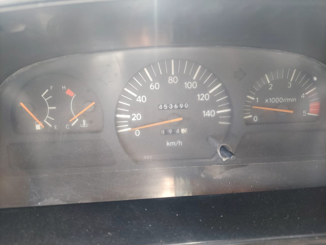 
								Toyota Coaster Model 2008  Seats 30 full									
