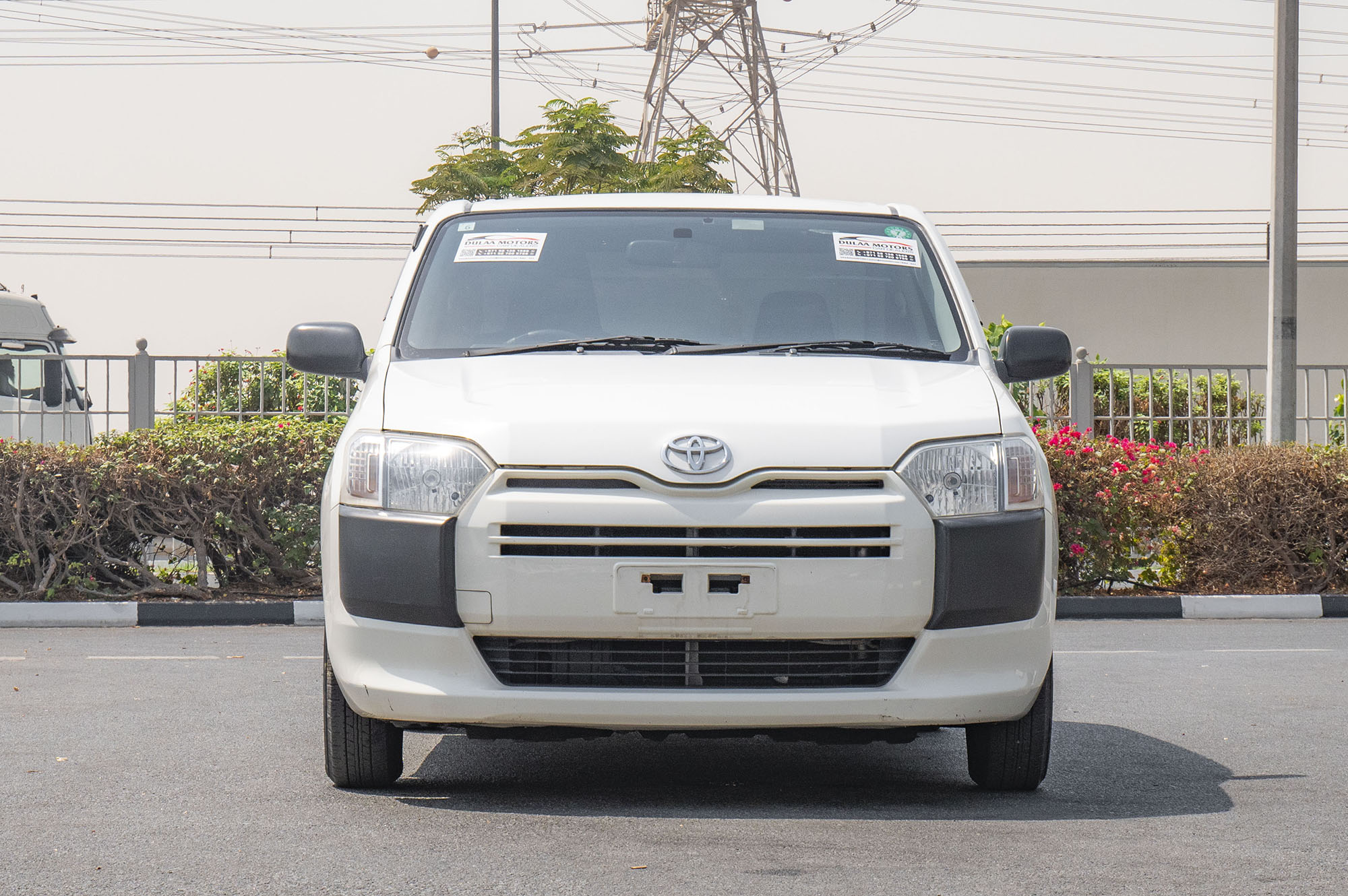 
								Toyota Succeed Refrigerated Van Model 2015 full									
