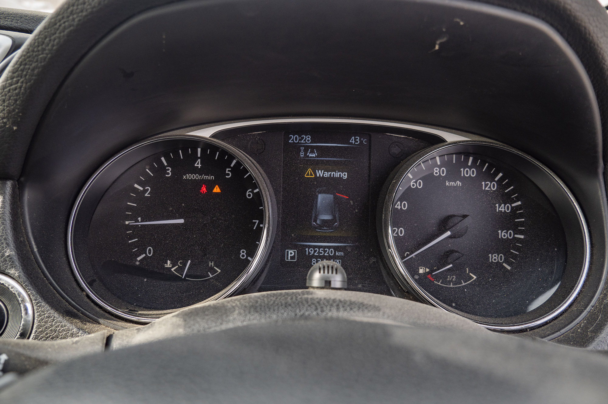
								Nissan X-trail Model 2015 full									